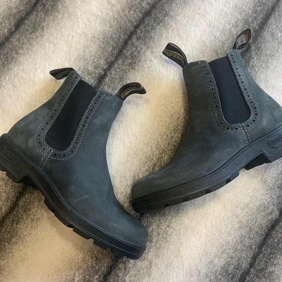 Blundstone Shoes | Blundstone Rustic Black Boots Style 63 | Poshmark